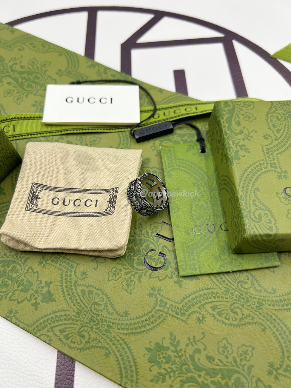 Gucci Engraved Burnished Sterling Silver Ring (5) - www.newkick.vip